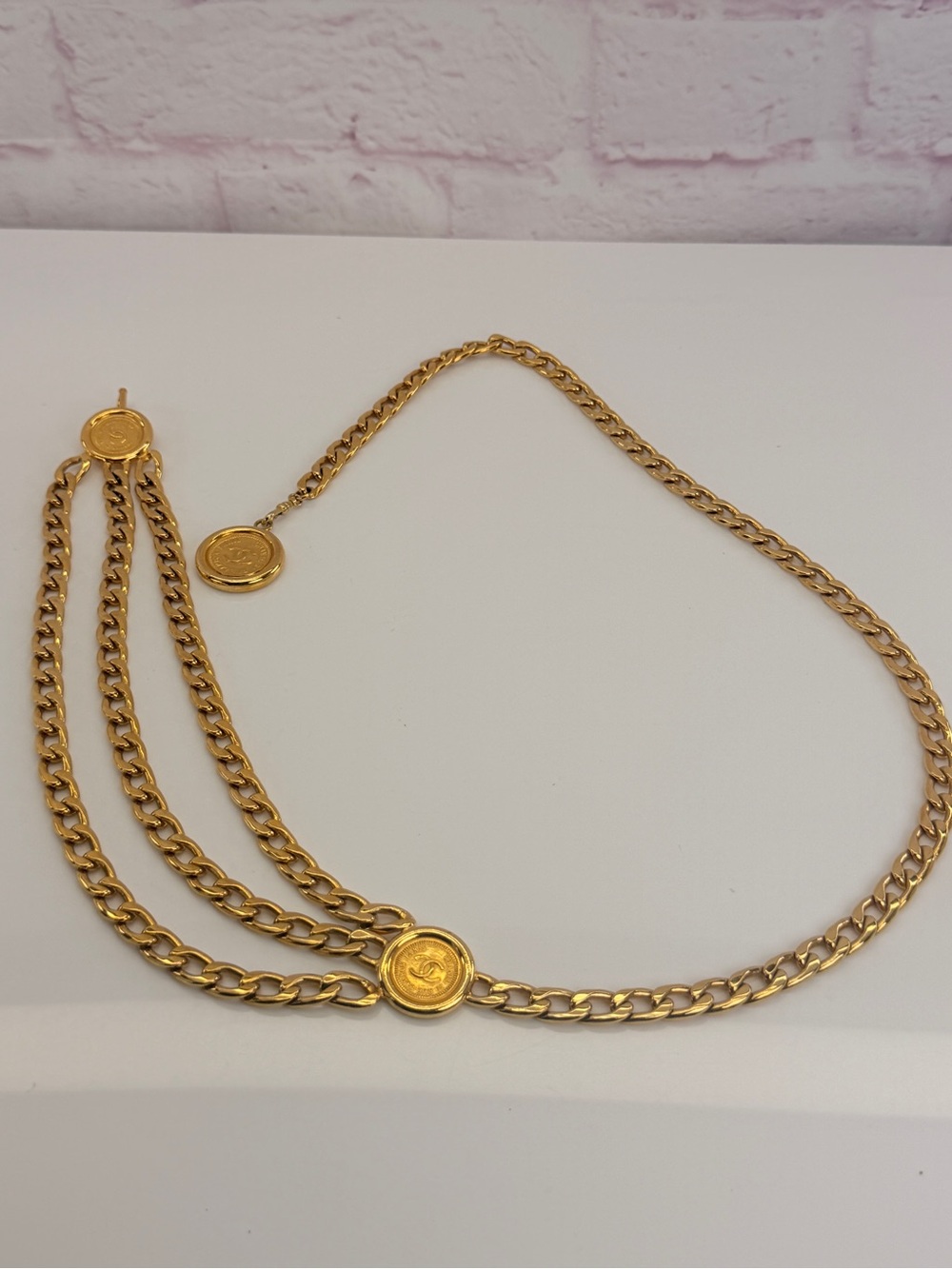 Chanel Vintage Draped Medallion Iconic Belt - Picture 3 of 11